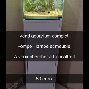 Aquarium complet avec meuble