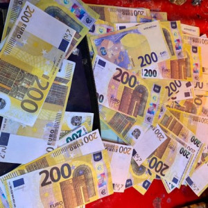 Multiplication d'argent en Euro rapide +229 65051527 Maman Vodoun